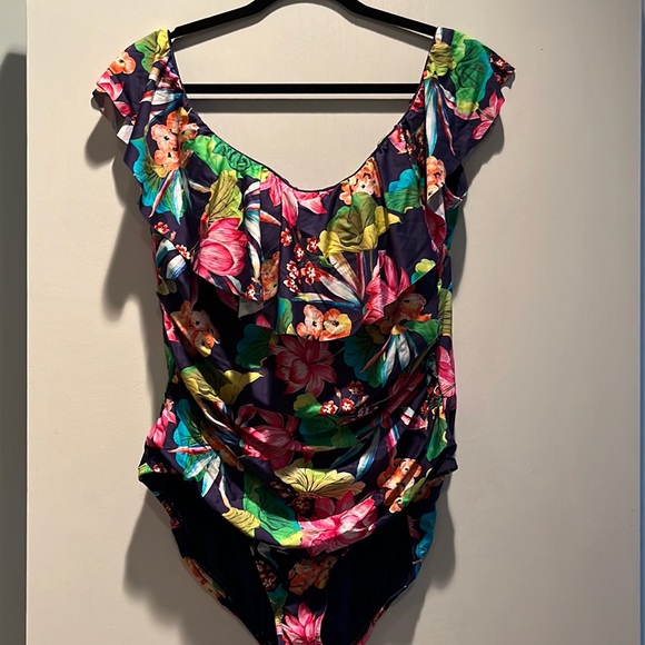 La Blanca Swim La Blanca Plus Size Swimwear Poshmark